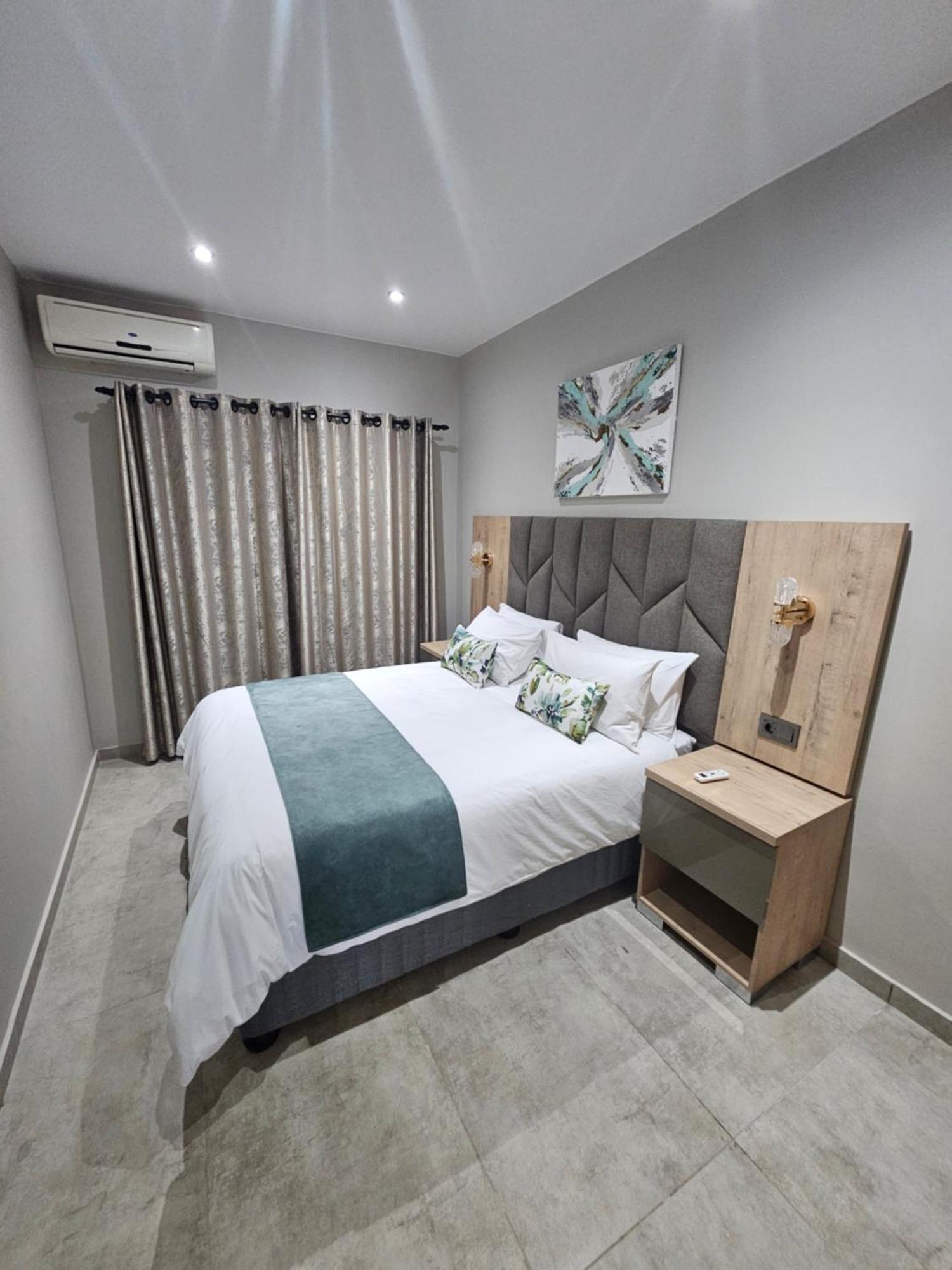 Casa De Luxe Hotel บัลลิโต ภายนอก รูปภาพ